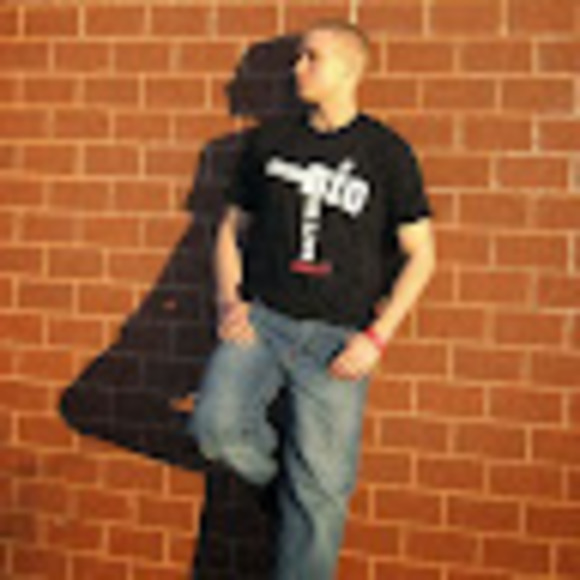 Meet your Posher, Eric - Picture 1 of 1